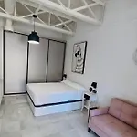 Loft Puerta De Capitulares דירה